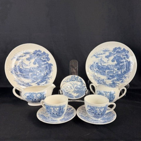 VTG Countryside Wedgwood Serving Set