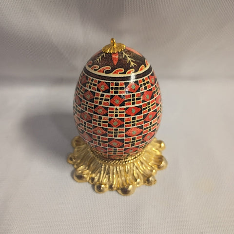 Pysanka with stand