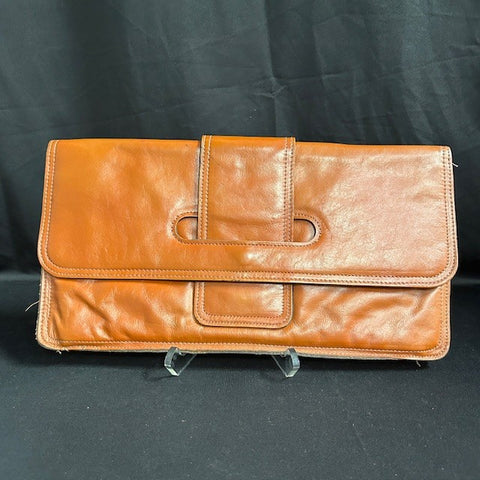 VTG 80s Chestnut Leather Clutch