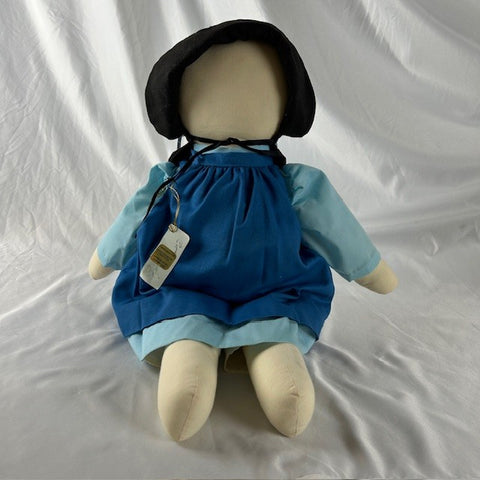 Traditional Faceless Amish Doll