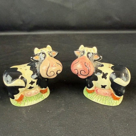 Cow Salt & Peppers