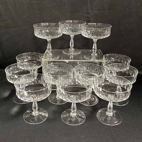 Set of 12 Noritake 