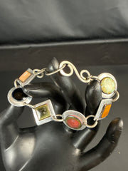 VTG. Style Multi-Colored Link  Bracelet