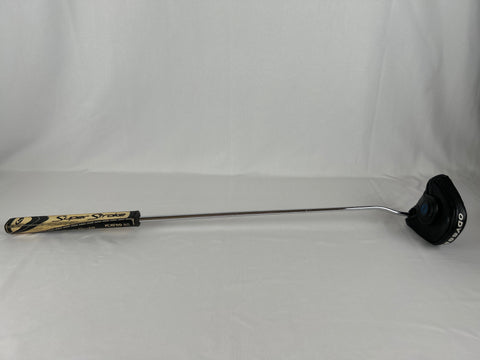Odyssey golf putter, 2 ball fang (used)