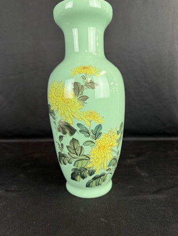 Chinese Cloisonne Enamel Vase