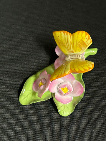 Herend Porcelain, Small Yellow Butterfly Pink Flowers