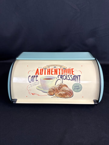Retro Farmhouse Bread Box