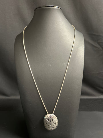 Taxco Sterling Silver Pendant Necklace