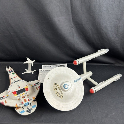 Star Trek Cardassian Galor Ship & USS Enterprise Models