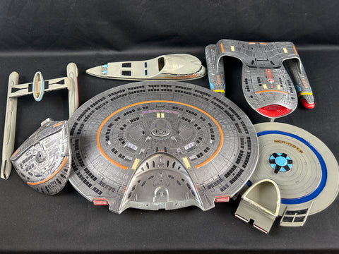 Star Trek USS Enterprise NCC-1701-D Model