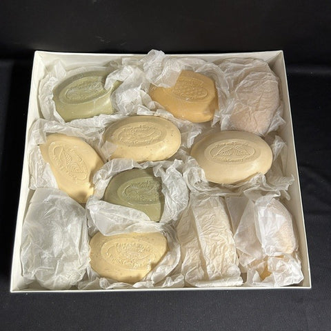 Fine Scottish soaps (11 pieces)