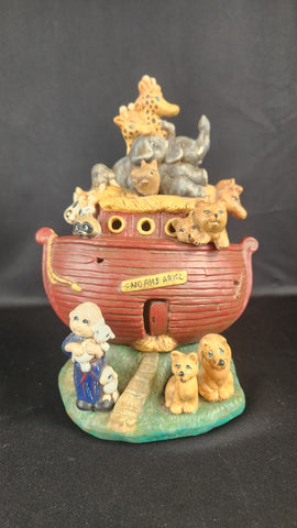 VTG Noah's Ark Figurine Statue