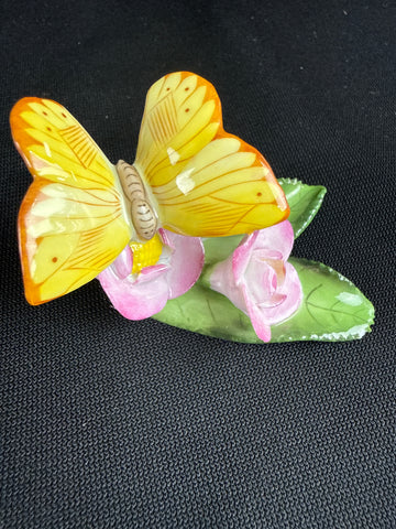 Herend Porcelain Butterfly on Flowers Leaves